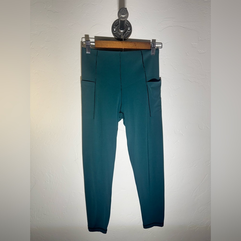 Aerie Offline Real Me Teal High-Rise Leggings Size‎ Medium (short)